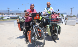 Akdeniz sahillerini pedal çevirerek gezdiler: Isparta'dan 27 gün sonra Hatay'a ulaştılar