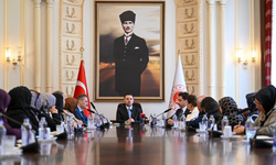 Bakan Gürlek: Gençleri uyuşturucudan korumak en büyük önceliğimiz