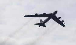 ABD’de B-52 bombardıman uçağı düştü