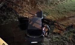Navigasyon yanılttı, dere yatağına uçtu