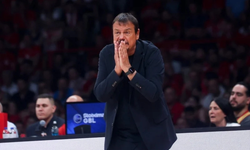 Ergin Ataman'ın Panathinaikos'u şampiyonluğu Olympiakos'a kaptırdı
