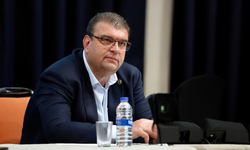 Seferihisar Belediye Başkanı İsmail Yetişkin görevden uzaklaştırıldı