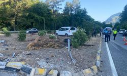 Muğla'da iki kamyonet çarpıştı: 1 ölü, 3 yaralı