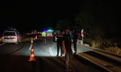 Kastamonu'da otomobil traktör ile çarpıştı: 1 ölü, 1 yaralı