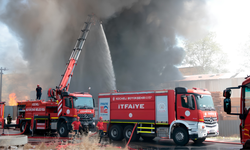 Kocaeli’de fabrika yangını: 1 işçi hayatını kaybetti,2 yaralı