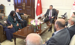 Bakan Çiftçi, Türkiye Gazi ve Şehit Aileleri Vakfı heyetiyle bir araya geldi