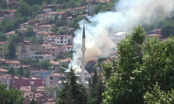Elmas nineyi itfaiyeciler kurtardı.