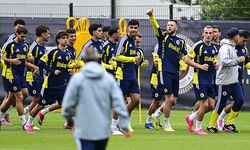 Fenerbahçe, yeni sezon hazırlıklarını sürdürdü