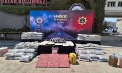 İstanbul'da 80 torbacı yakalandı, ele geçirilen 1 ton uyuşturucu emniyette sergilendi