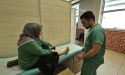 İlk ayakkabısını 51 yaşında giyebildi