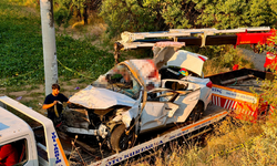 Afyonkarahisar'da feci kaza: 2 ölü, 2 yaralı