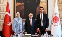 Bakan Gürlek, Yazıcıoğlu’nun ailesiyle görüştü: "Bu cinayeti çözmek boynumuzun borcu"