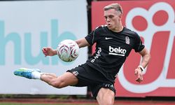 Beşiktaş’ta Leandro Trossard, takımla ilk antrenmanına çıktı