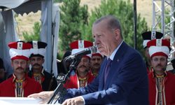 Cumhurbaşkanı Erdoğan:"Türkler, Kürtler, Araplar olarak kardeşçe kucaklaşmamızı engelleyemezsiniz"