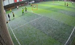Halı sahada fenalaşan genç hayatını kaybetti