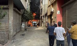 Kahvehaneye giden ASKİ ekiplerinin vidanjörü yandı, mahalleli canını zor kurtardı