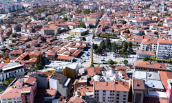 Bakan Kurum paylaştı! Çorum'un tarihi meydanı gün yüzüne çıktı