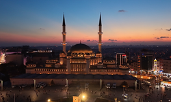 Eller semaya açıldı! Mevlid Kandili dualarla idrak edildi