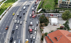 İstanbul'da İETT otobüsü kaza yaptı! Ölü ve yaralılar var...