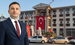Başkan Habil Dökmeci: CHP'den ayrılmıyor, Yeni Parti’ye geçmiyorum