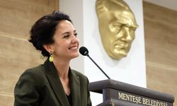 Menteşe Belediye Başkanı Aras Yeni Parti'ye geçti