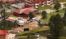 Uzungöl’de ikinci taşkın