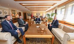 Bakan Ersoy ile Prof. Dr. Erhan Afyoncu’dan tarih ve kültür buluşması