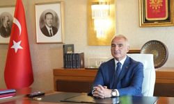 Bakan Ersoy duyurdu! Türkiye’ye turizmde uluslararası ödül verildi