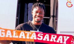 Galatasaray’ın yeni transferi Bitshiabu, İstanbul’a geldi