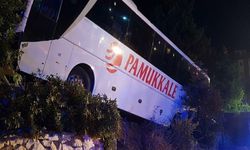 Kırkağaç’ta yolcu otobüsü kaza yaptı: 18 yaralı