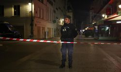 Paris ve Lyon'da kısmi sokağa çıkma yasağı 1 gün uzatıldı