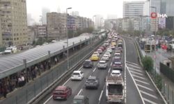 İstanbul'da bayram öncesi trafik yoğunluğu yüzde 74 oldu