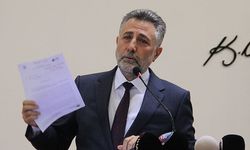 İzmir Bayraklı Belediyesine operasyon! Eski başkan dahil 45 kişi gözaltına alındı