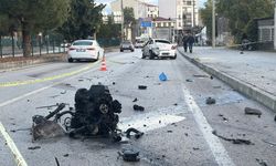 Burdur'da feci kaza! Otomobilin motoru yerinden koptu, sürücü ağır yaralandı