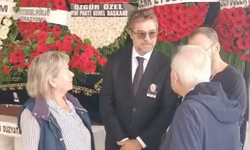 Engin Altan Düzyatan'ın babası son yolculuğuna uğurlandı
