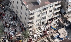 İstanbul Maltepe'de 7 katlı binanın 3 katı çöktü! Ölü sayısı 5'e yükseldi