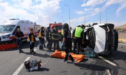 Nevşehir'de kamyonet ile otomobil çarpıştı: 2 ölü, 1 yaralı