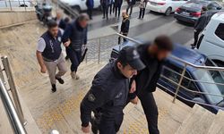 Zonguldak'ta çöken binayla ilgili 3 şüpheli tutuklandı