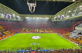 Galatasaray - Manchester United maçını 51 bin 741 taraftar izledi  