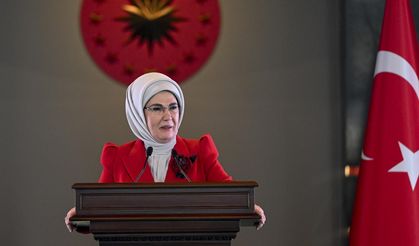 Emine Erdoğan, Türk kadınının seçme ve seçilme hakkını kutladı