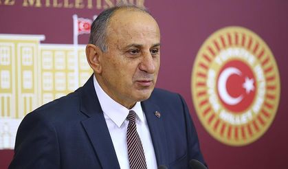 CHP’de cumhurbaşkanlığına yeni aday