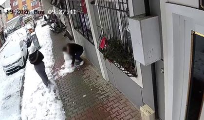 Çocukların yaptığı kardan adamı alıp gitti...