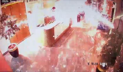 Lüks siteye getirilen kargo paketi bomba gibi patladı