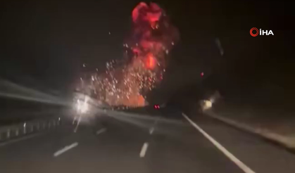 Balıkesir'de F-16 savaş uçağının düşme anı kamerada