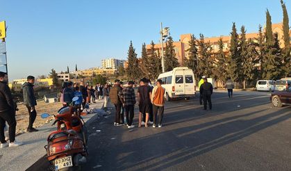 Şanlıurfa'da işçi minibüsü direğe çarptı: 15 yaralı