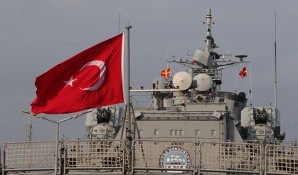 Donanma Komutanlığında bayram sevinci