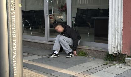 Kendinden geçen genç anormal hareketler sergiledi