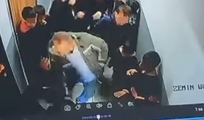 Okulda dehşet! Çocuğuna kar topu atan 8 yaşındaki öğrenciyi koridorda darp etti