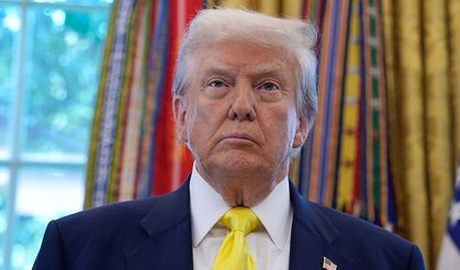 Trump, Hürmüz Boğazı'ndan tanker geçişlerinin başladığını bildirdi
