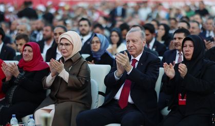 Emine Erdoğan: "15 Temmuz, tarihi bir dönüm noktasıdır"